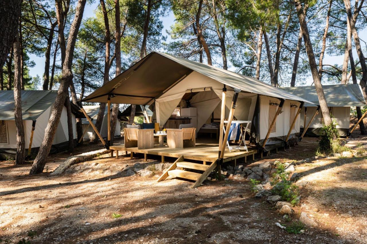 Hotel Easyatent Safari Tent Aminess Maravea Novigrad Istria Esterno foto